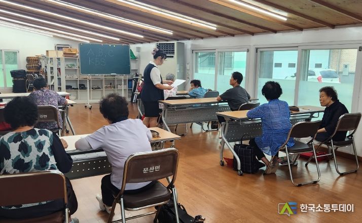 배우고 나누는 기쁨, 함께 누리는 서천군 평생교육!