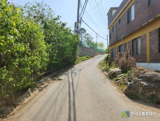 기흥구가 시비 911억원을 투입해 34곳의 도시계획도로 개설사업을 추진하고 있다. 사진은 기흥구 농서동 일원에서 화성시 경계까지 연결되는 소2-150호 노선