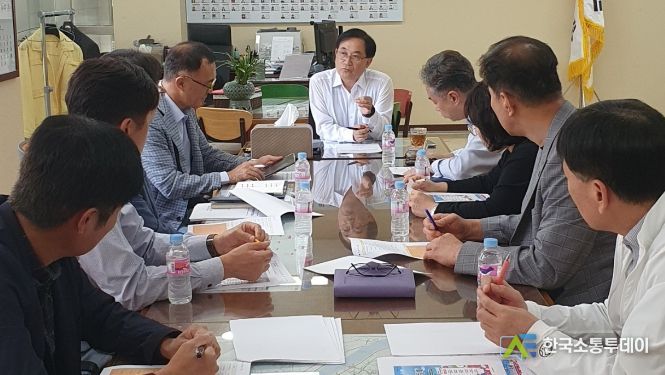 고양특례시 덕양구 '2023 창릉천 코스모스 축제' 대비 지원 대책회의 개최